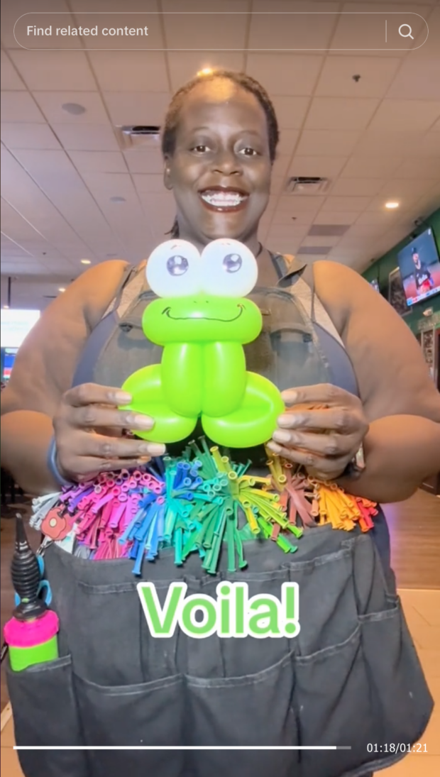 tiktok video frog balloon final result with caption voila